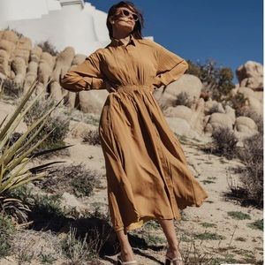 VAARA Elastic Waist Maxi-Length Shirt Dress in Camel Size XS EUC